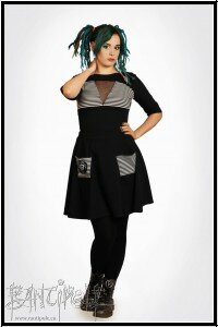 "Belladonna" Taillenrock - schwarz mit schwarz-weiß gestreiften Taschen